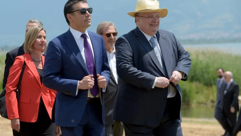 Tα δίνουμε όλα! Ομολογία Κοτζιά που θα συζητηθεί – Αδειάζει η Μακεδονία από ΑΝΕΛ! – Δημοσκοπική κατάρρευση για τον Π. Καμμένο